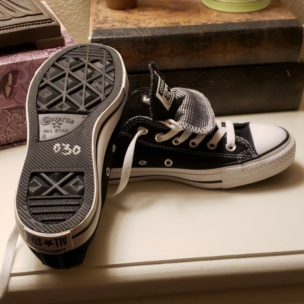 Converse all star low tops